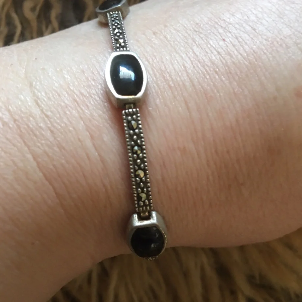 Vintage sterling black onyx marcasite bracelet